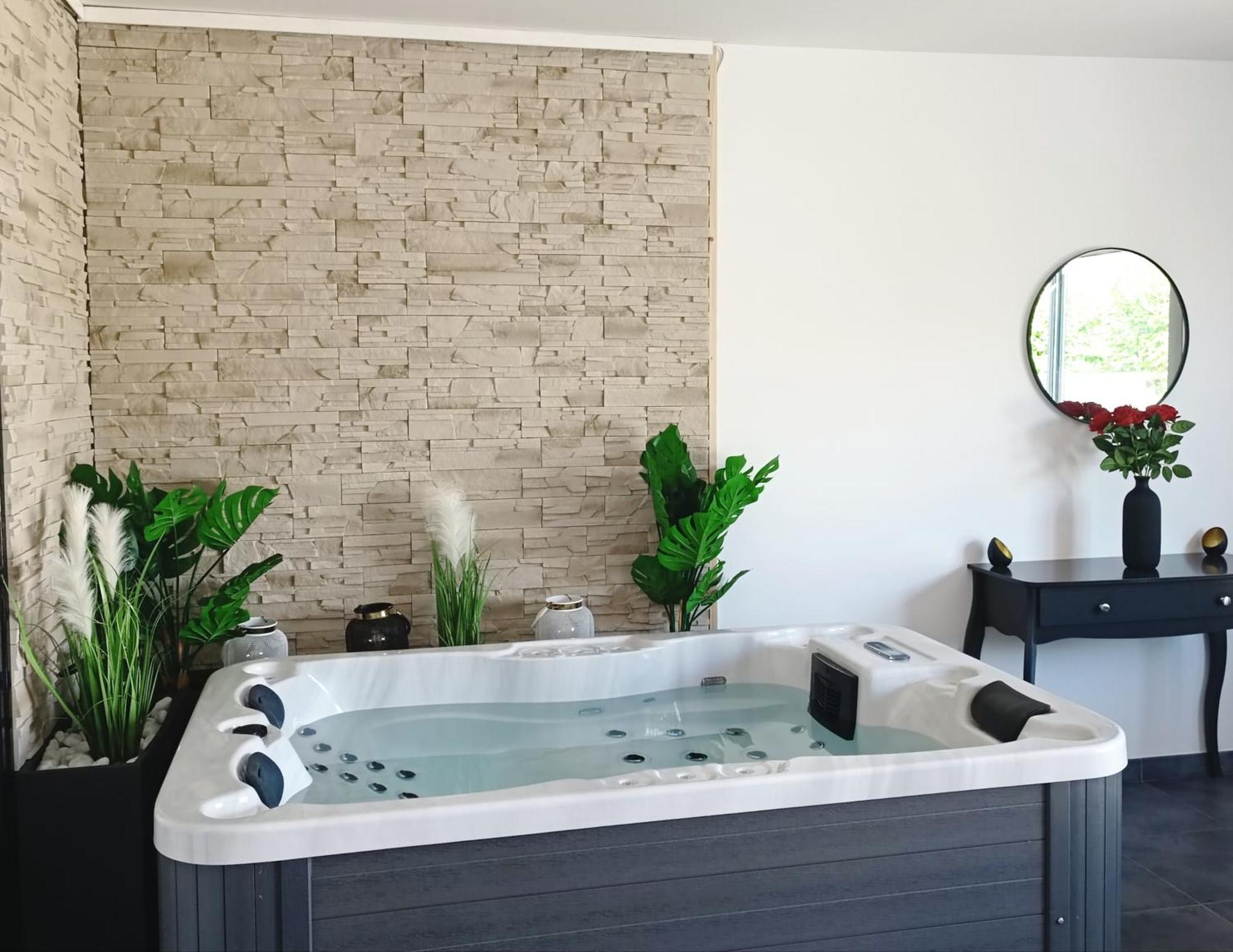 Evasion Romantique Avec Jacuzzi Interieur Rosières-près-Troyes Exterior foto