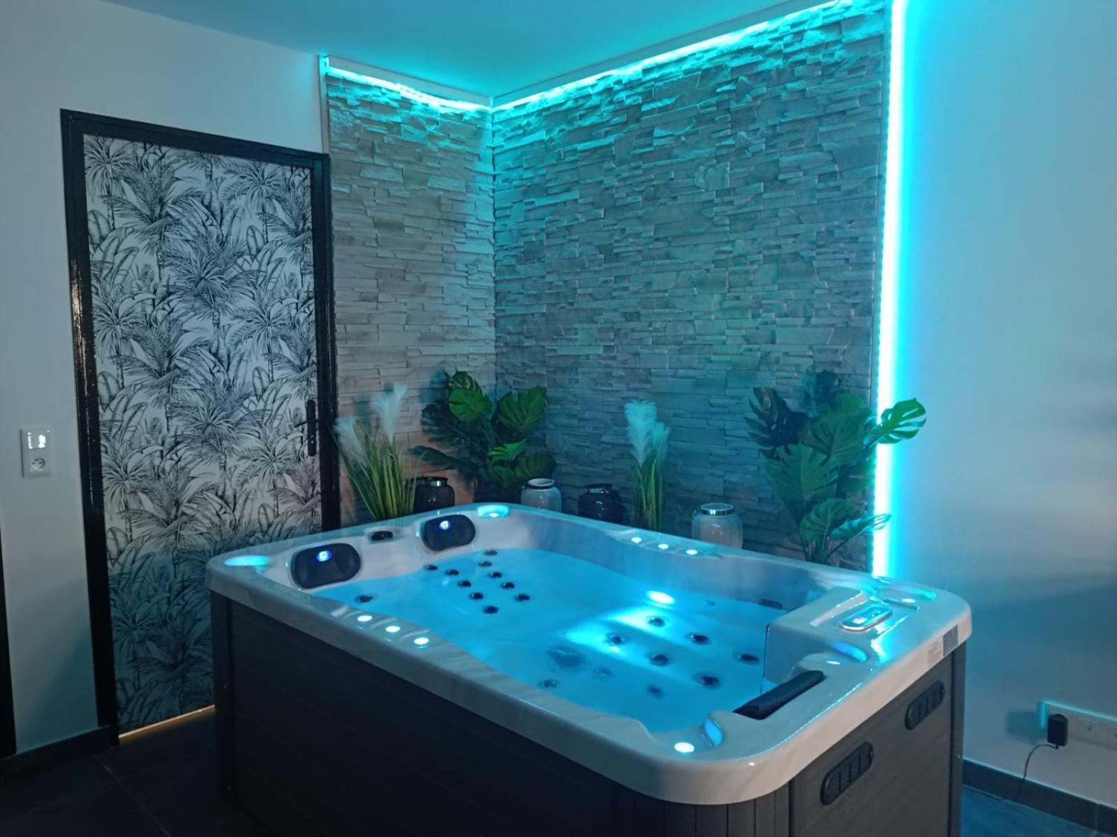 Evasion Romantique Avec Jacuzzi Interieur Rosières-près-Troyes Exterior foto